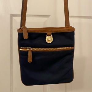 Navy Michael Kors crossbody bag